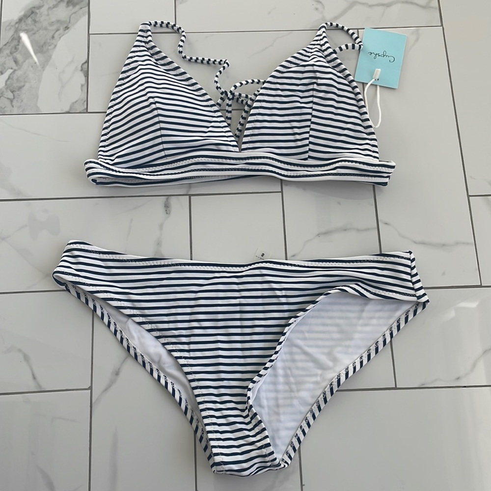 Cupshe blue stripe bikini